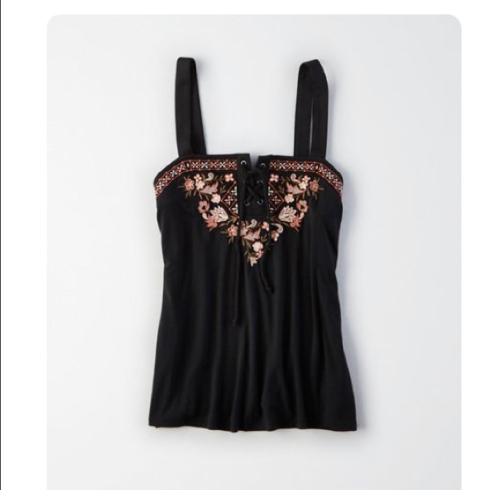 AE SOFT & SEXY LACE UP TANK TOP